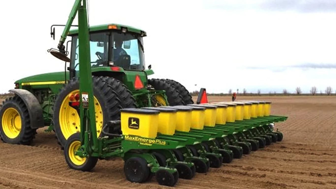 John Deere Maxemerge Planter with Rubber Depth Gauge Wheels